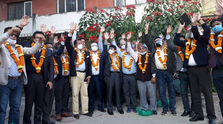 ढकाल प्यानलबाट एशोसिएट्स, वस्तुगत र जिल्लातर्फका केन्द्रीय सदस्यहरुको उम्मेदवारी दर्ता
